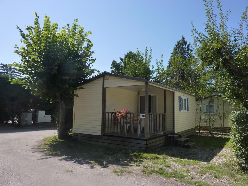 Camping Parc Du Chateau D'Allot Hotel Boé Buitenkant foto