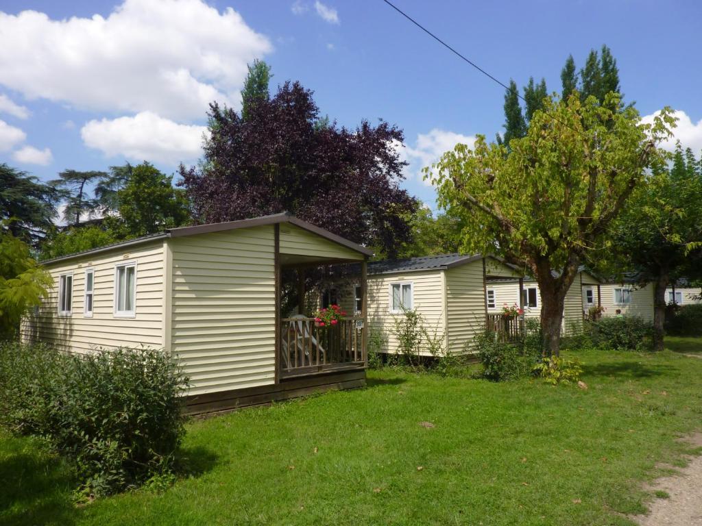 Camping Parc Du Chateau D'Allot Hotel Boé Buitenkant foto